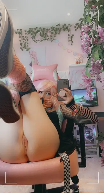 Belle Delphine